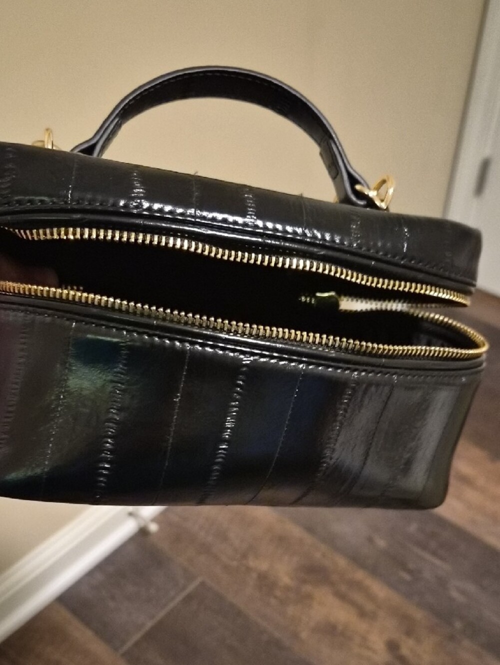Coach Brand New Rainbow Cherry Chain ๐จ *Purchase includes Black Train Case* ๐จ - Picture 10 of 14